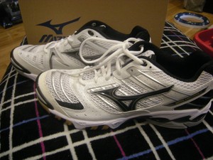 mizuno lightning 7