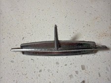 Vintage 1960s Oldsmobile Ninety Eight Fender Emblem 587140 Vintage 1960s Oldsmobile Ninety Eight Fender Emblem 587140