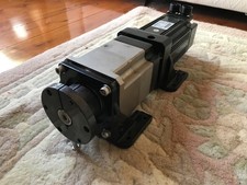 6 x 80st MO 2430 (220v) drivers - 750w servo motors - 50:1 helical gear boxes