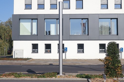 Werbepylon, Sonderdesign, abgerundete Ecken, H=3000 mm - Bild 4 von 8