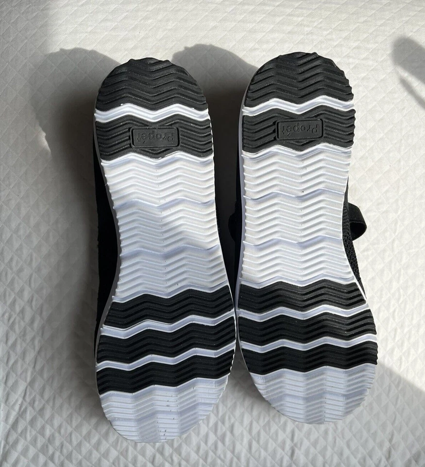 Propet -P.W. Minor woman's black flat Mary Jane shoe- Travelwalker Evo  7W NEW - Image 3 of 4