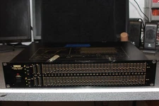 Yamaha Stereo Graphic Equalizer Model Q2031A Made in Japan 31 Band EQ 2 Channel