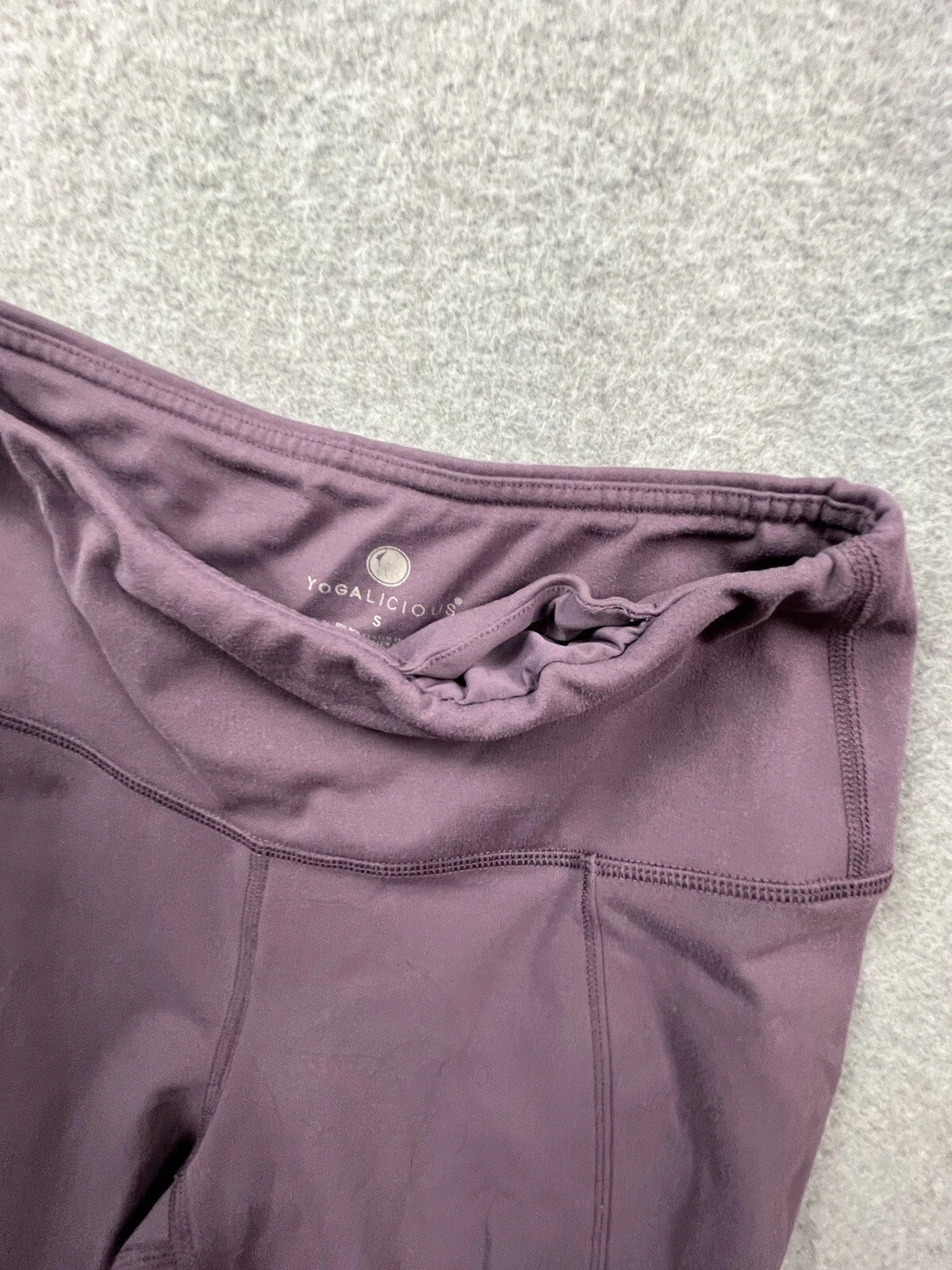 yogalicious cutout legs pants