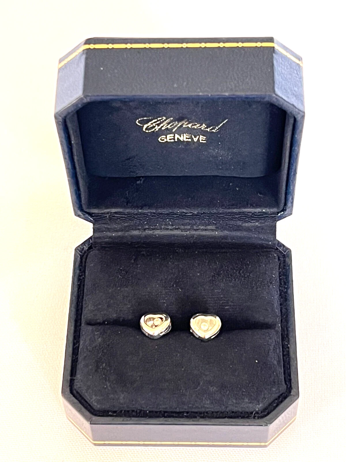 Chopard — MAGNIFICENT CHOPARD SWISS 18K WHITE GOLD DIAMOND PAIR OF EARRINGS WITH BOX