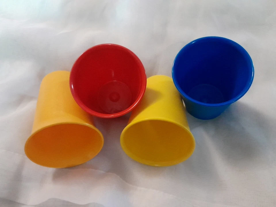 The First Years 3 Sippy Cups (7 OZ) Vintage 1991 Tumble Mates TUPPERWARE! cup - Image 3 of 3