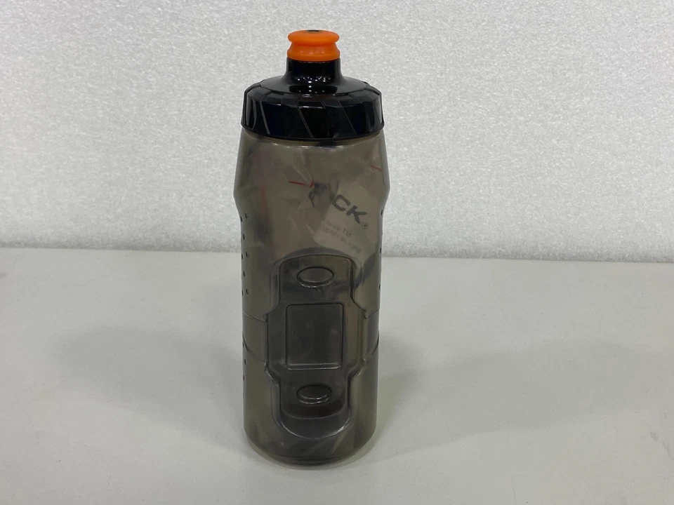 Botella de agua Guee libre de BPA para sistema Guee MAg-II Cge-Free (sin base de bicicleta Mag-II) Foto 3 de 4