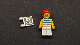 LEGO 6235 Pirates Buried Treasure 1991 Complete w/ Minifig & Instructions