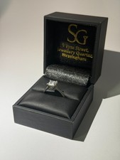 1.01 Carat Diamond Engagement Ring - Color E - Clarity VS2 - Excellent