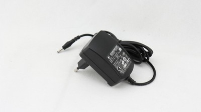 Logitech 10 Watt Netzteil 5V 2A Stecker 3,4mm/1,2mm PSC11R-050 534-000114