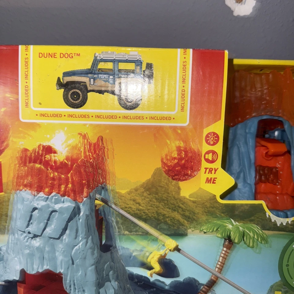 Mattel Matchbox Action Drivers Volcano Escape Playset with Lights, Sounds & SUV  - Image 2 of 4