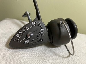 broken fishing reel stem Need help with broken rod handle thingy and I don't know what to do :  r/FishingForBeginners
