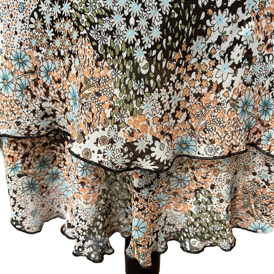 Saia maxi floral Briggs Boho tamanho M cottage núcleo de fada alface assimétrica anos 90 Y2K - Imagem 4 de 4