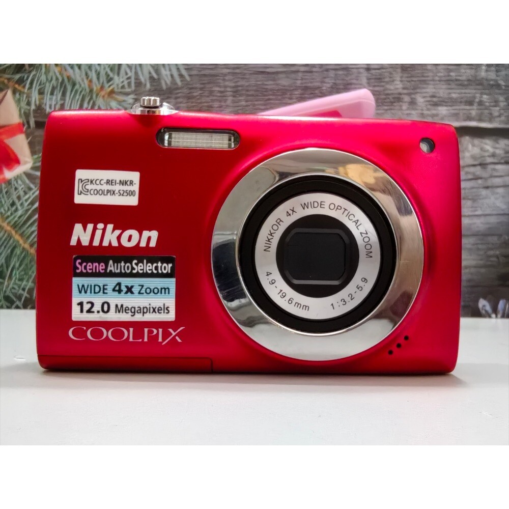 Nikon COOLPIX S2500 Digital Camera 720p HD Video Recording AE/FE