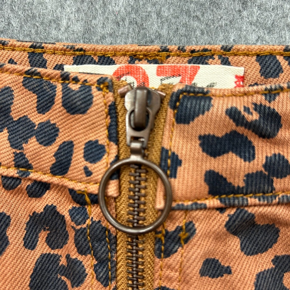 Free People We The Free Zip It Up Mini Skirt Women's Sz 27 Raw Hem Leopard Print - Image 4 of 4