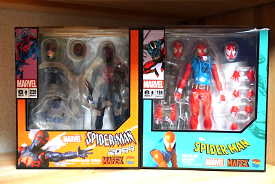 MAFEX Spider-Man 2099 No.239 & Scarlet Spider No.186 Comic Ver
