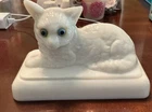 Vintage Westmoreland Milk Glass Cat On Lace Basket Dish Blue Glass Eyes