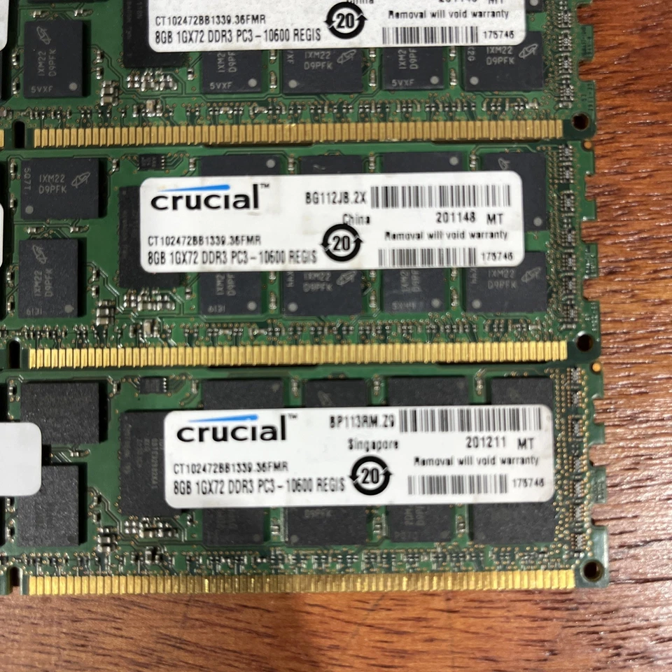 Crucial Micron 32GB 4x8GB 1GX72 DDR3 PC3-10600R CT102472BB1339 Server Memory - Image 2 of 3