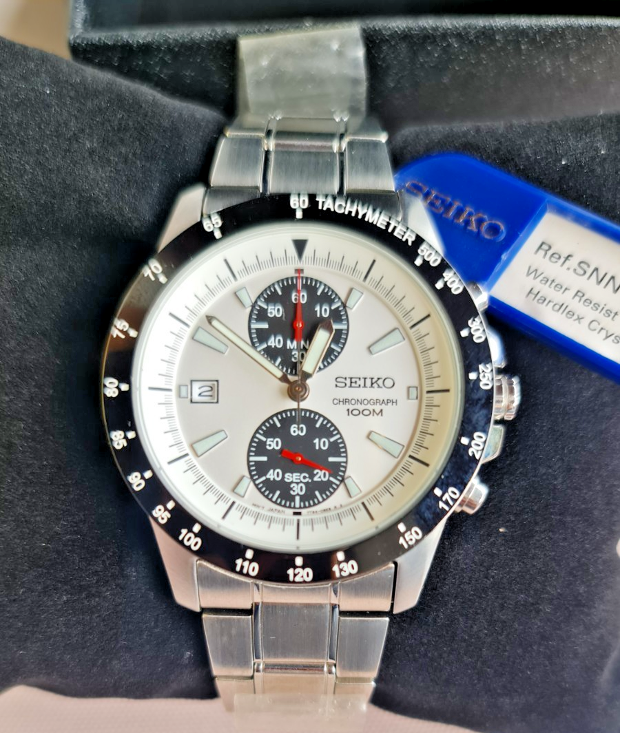 SEIKO PANDA Chronograph UFO 7T94-0AFO腕時計 SEIKO PANDA Chronograph UFO 7T94-0AFO腕時計 - メルカリ