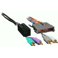 Metra 70-5510 Aftermarket Radio Amp Integration Harness for Select 1986-00 Ford