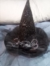 Halloween Women Witch Hat with LED Lights Costume Gauze Feathers Spiders