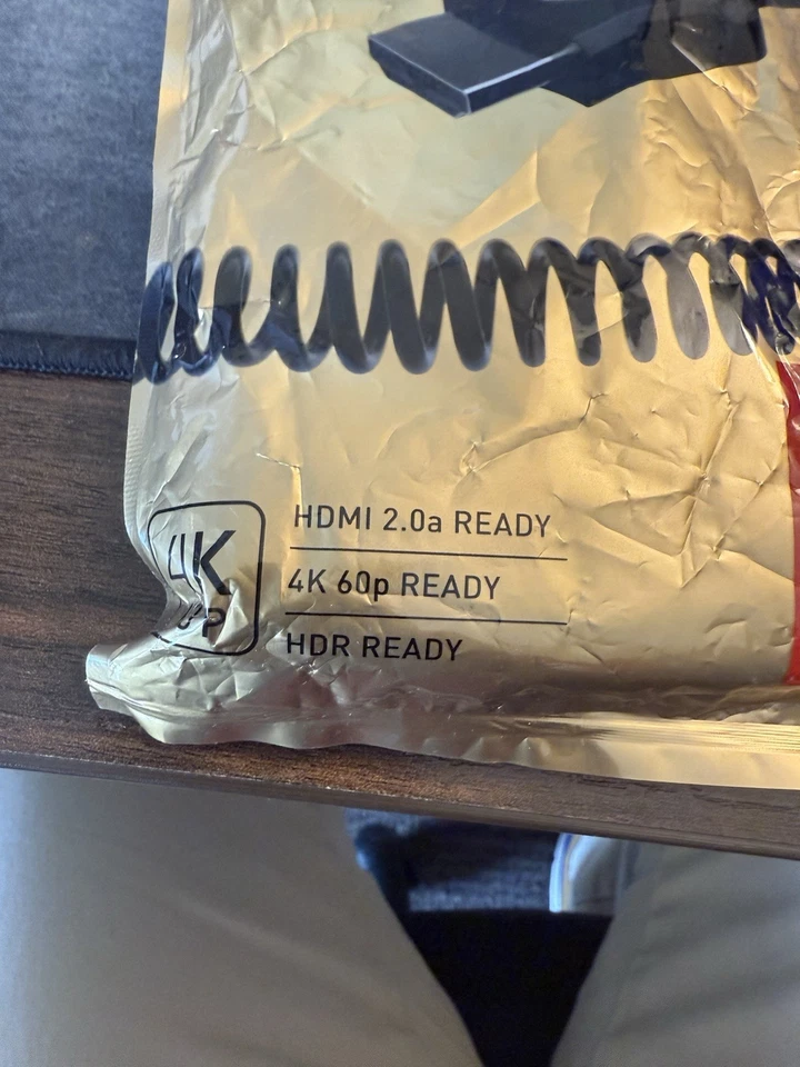 Atomos AtomFLEX HDMI auf Mini-HDMI Spiralkabel | 12 auf 24" | ATOM4K60C3 - Bild 2 von 4