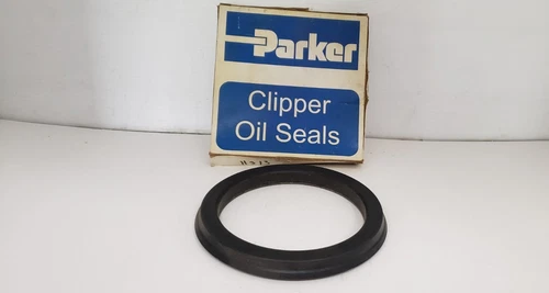 PARKER CLIPPER  7076 H1L5 NITRILE OIL SEAL, 4QTR06, S-7076-0L-RUP-4, NIB