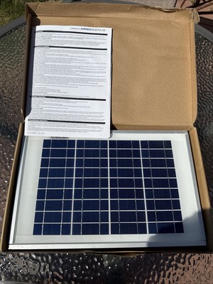 New 10 Watt 12V Nominal Solar panels Ameresco Solar Off The Grid 10M-V