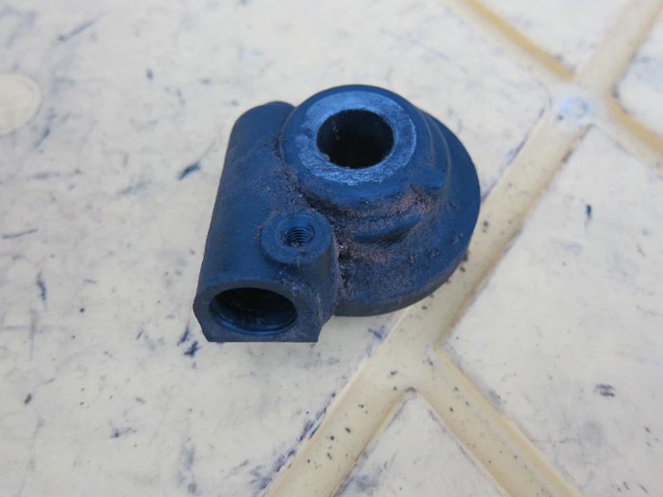 1994 Suzuki Katana 600 GSX 600 F OEM SPEEDOMETER DRIVE GEAR - Image 3 of 4