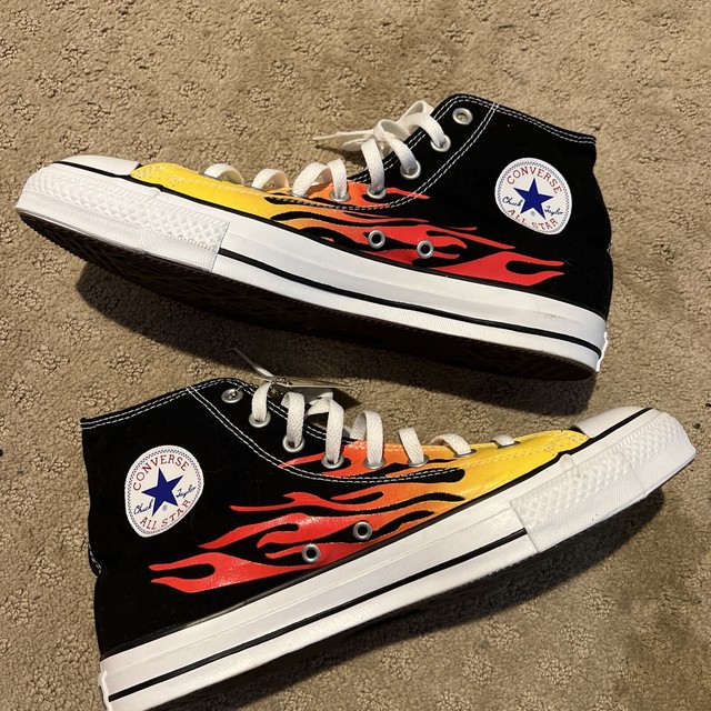 Size 11 - Converse Chuck Taylor All 