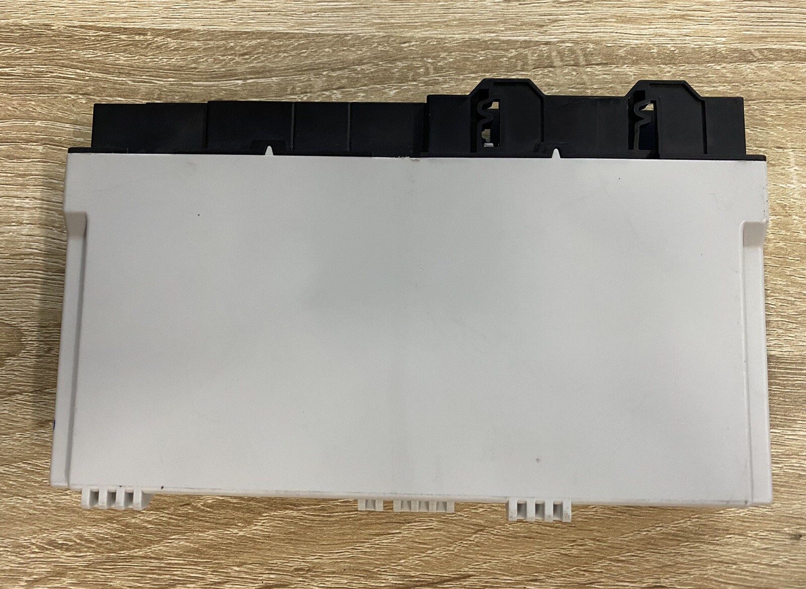 Front Left Driver Side Seat Heat/Memory Module For 17-22 BMW G-Series Vehicle OE