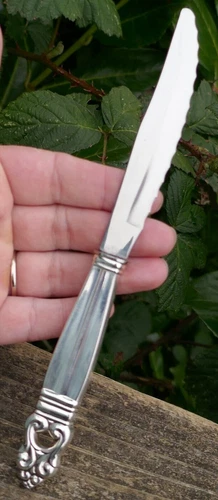 Royal Danish Sterling Handled Serrated Blade Steak Knife by International 7 7/8"