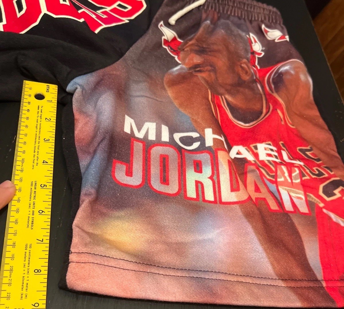 RARE VTG 90s NBA CHICAGO BULLS MICHAEL JORDAN SWEAT SHORTS STARTER MADE IN USA M thumbnail 8