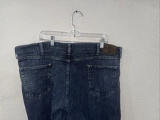 Wrangler Men's Regular Fit Boot Cut Medium Wash Jeans Size 44X30