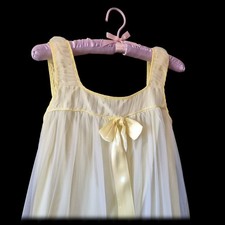 DARLING Vintage ARISTOCRAFT Yellow CHIFFON Nightgown Sheer NYLON Bow ~ S/M