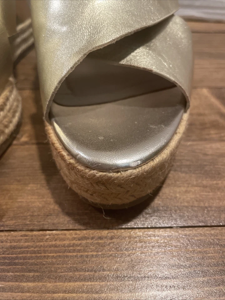 H by Halston Gold Leather Stella Slingback Wedge Sandal 7 1/2M - Image 3 of 4