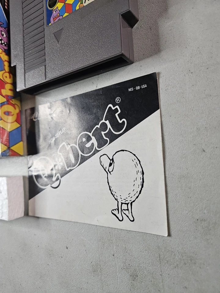 Q bert (Nintendo Entertainment System 1989) NES Complete CIB with Manual Tested  - Image 3 of 4