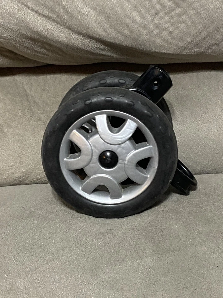 Коляска Peg Perego Arie запасная часть сиденье заднее колесо шина тормоз C1289 - Изображение 4 из 4