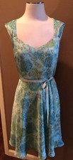 Ann Taylor Loft 6 S  Blue & Aqua Floral Lux Cottage Dress W V Neckline