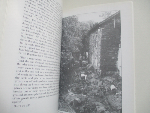 SIGNED John Dixon HAWKSHEAD REVISITED Walk in Time HELM PRESS, KENDAL 1st 2000 - Picture 8 of 9