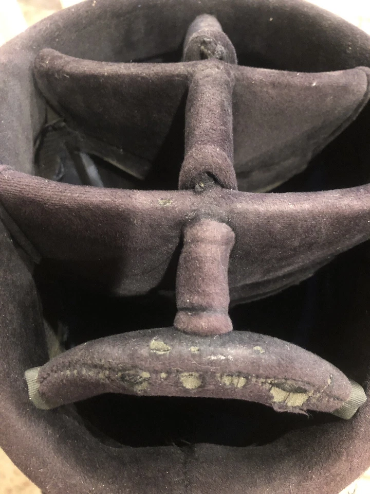 Сумка-стойка для клюшек для гольфа Taylormade 7 направлений темно-синяя и черная с ремнями Izzo - Изображение 2 из 4