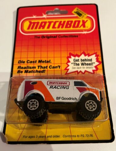 MATCHBOX 4 x 4 Chevy Van Nr. 44 weiß NEU in BP MACAO 1983 - Bild 3 von 4