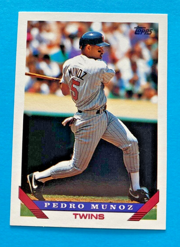 1993 Topps Baseball Card #1-#199. Pick what you need to complete your set. - Picture 202 of 337