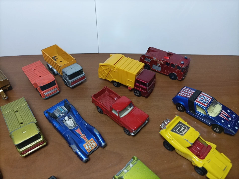 LOTTO 14 MATCHBOX SUPERFAST ALCUNE TRANSITIONAL IN CONDIZIONI COME DA FOTO - Immagine 4 di 4