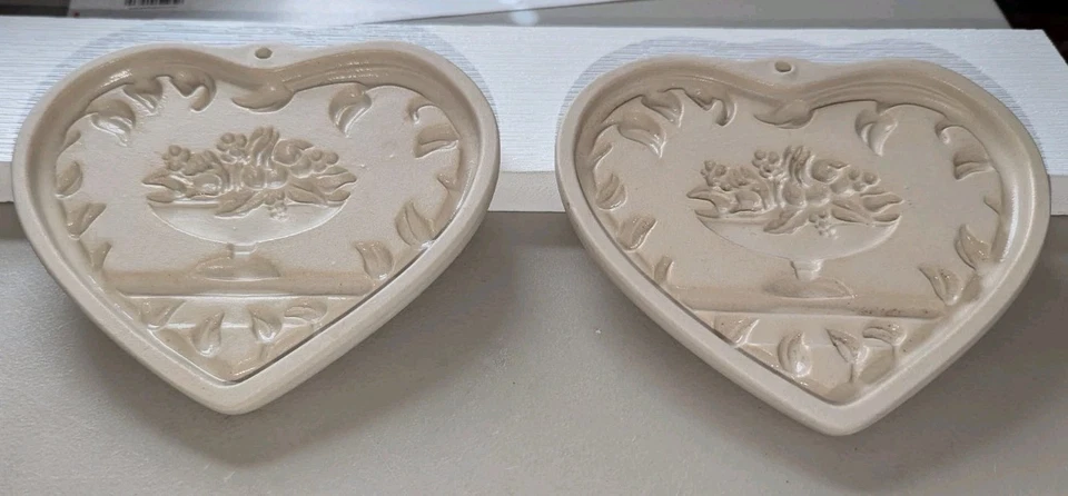 Vtg 1999 Pampered Chef COME TO THE TABLE HEART Mold Press Cookie Candy/ Set of 2 - Image 3 of 4