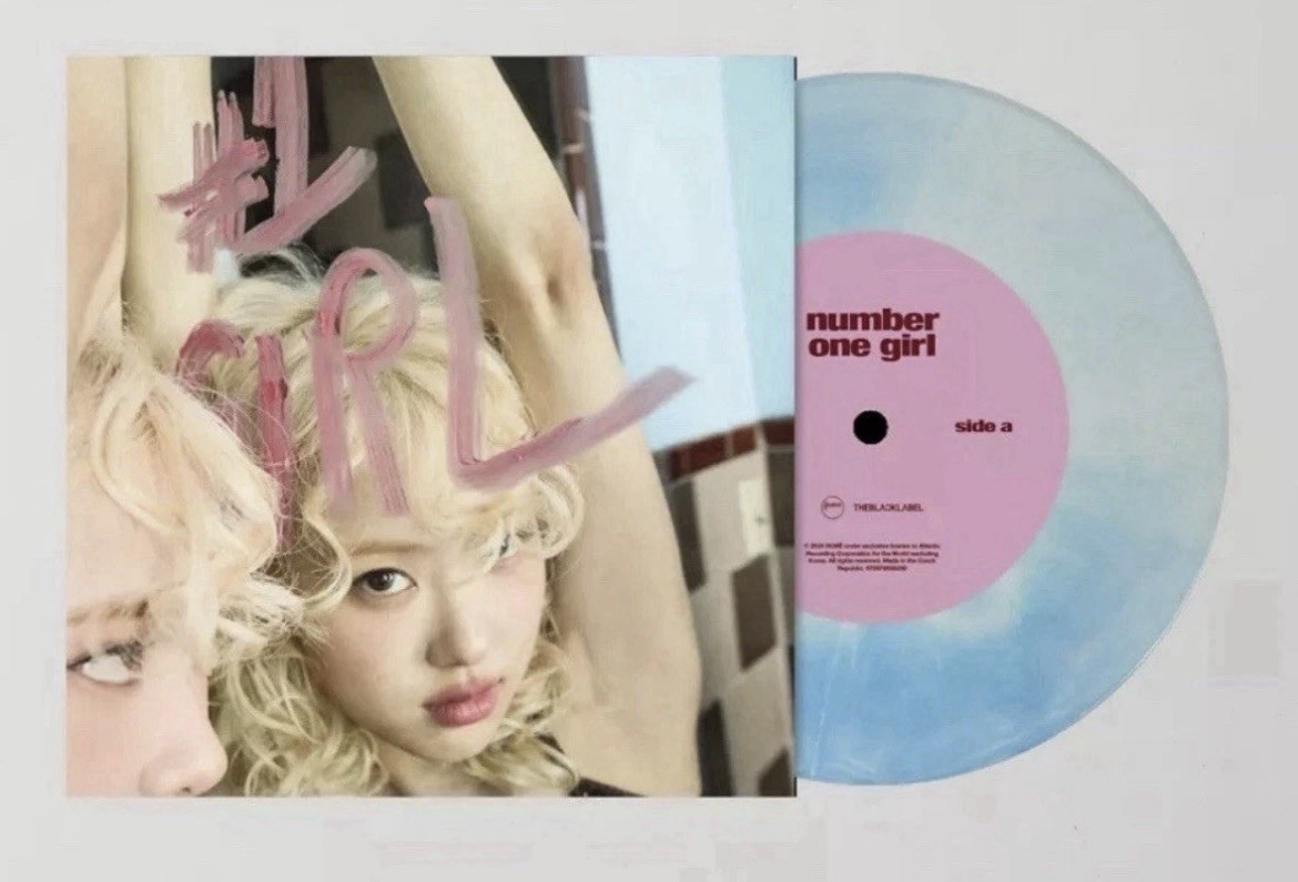 ROSÉ　number one girl / APT. 　限定カラーレコード 🌀ROSE - Number One Girl / APT. UO Exclusive 7