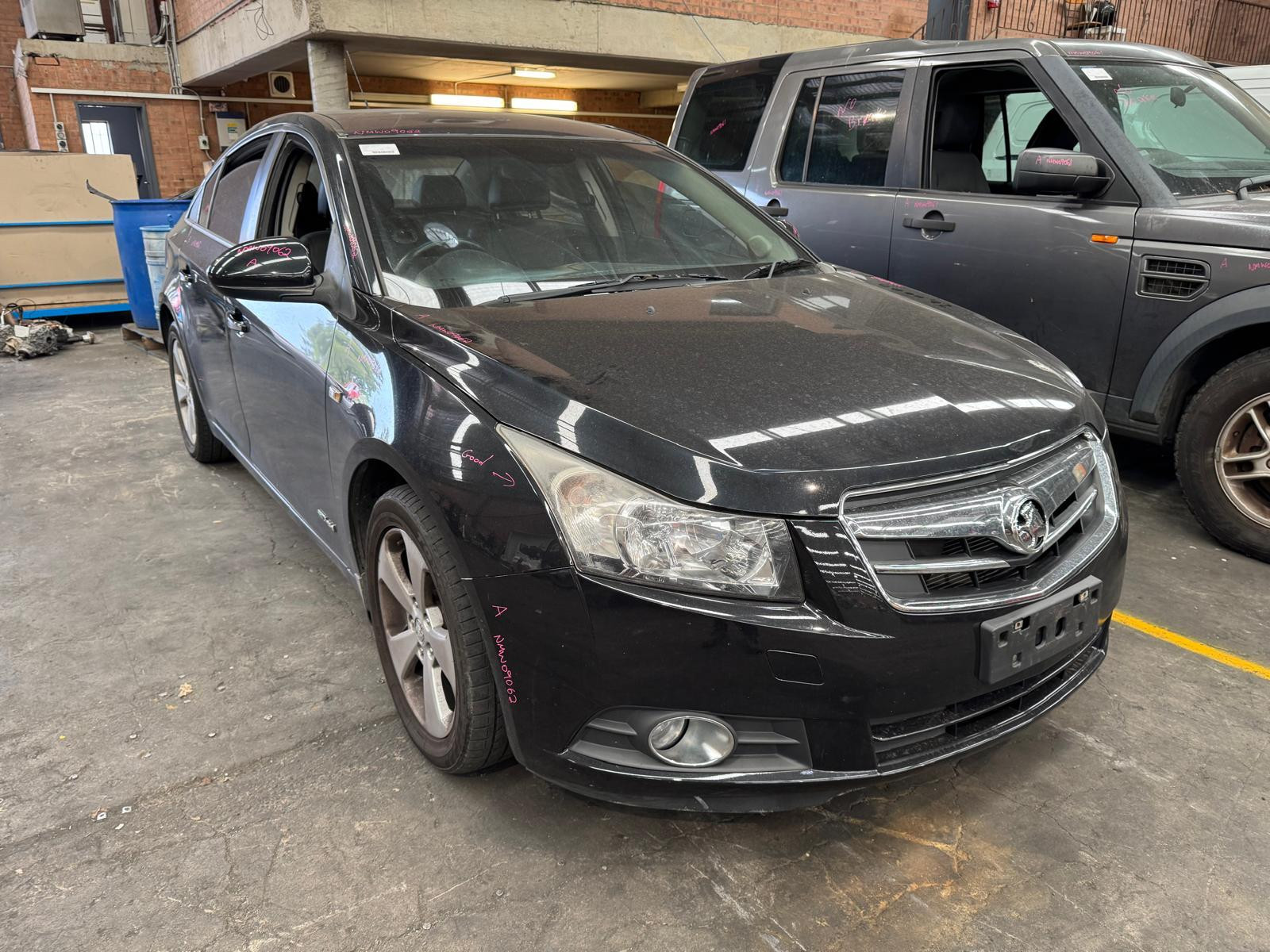 2009 Holden Cruze RIGHT FRONT DOOR SHELL JG BLACK 03/2009-02/2011 764767 image 2