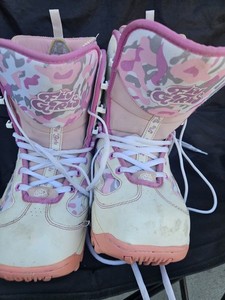 FLY GIRLS MEENA KIDS SKI SNOW BOARDING WINTER BOOTS SIZE 7 WHITE PINK CAMO
