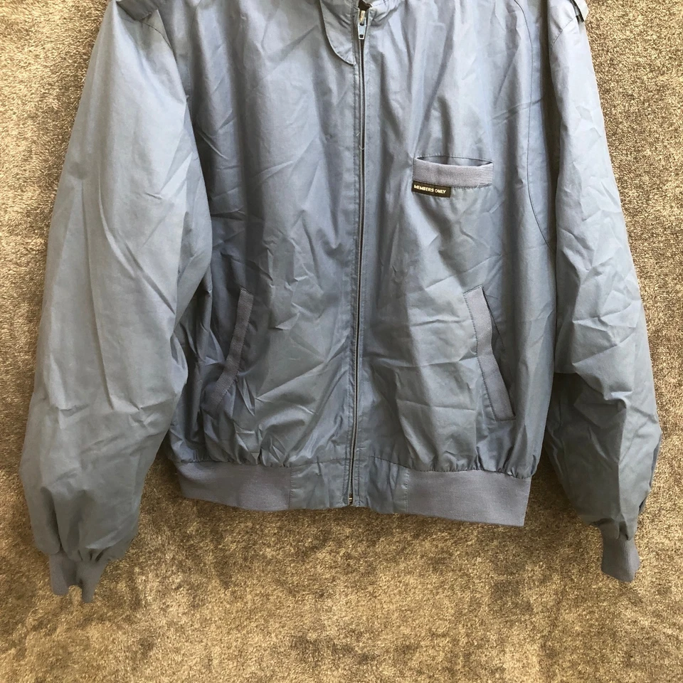 Members Only Iconic Racer Jacket Men’s 44 Blue Nylon Classic Vintage 80s Bomber - Image 2 of 4