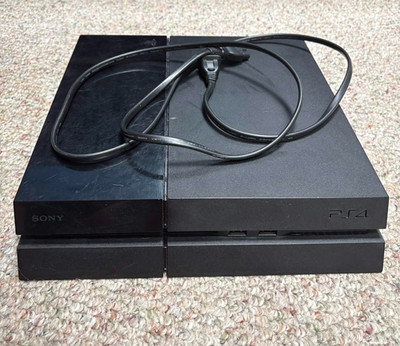 Sony PlayStation 4 (PS4) Home Video Game Console (CUH-1001A) - Black - 500GB