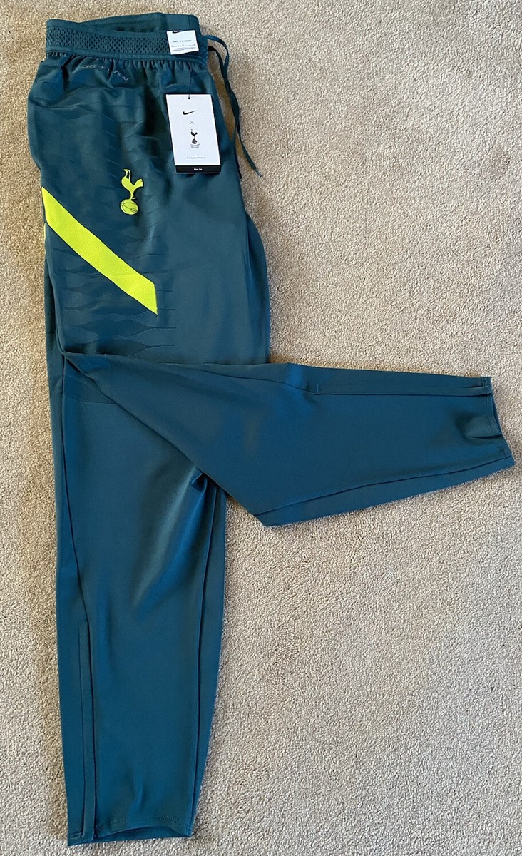 Nike Tottenham Hotspur Strike Elite Dri-Fit ADV Football
